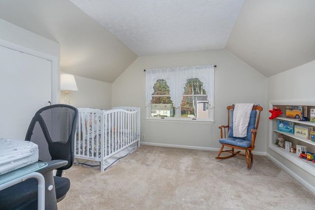 27 Hampshire Avenue, Rochester, NH 03867