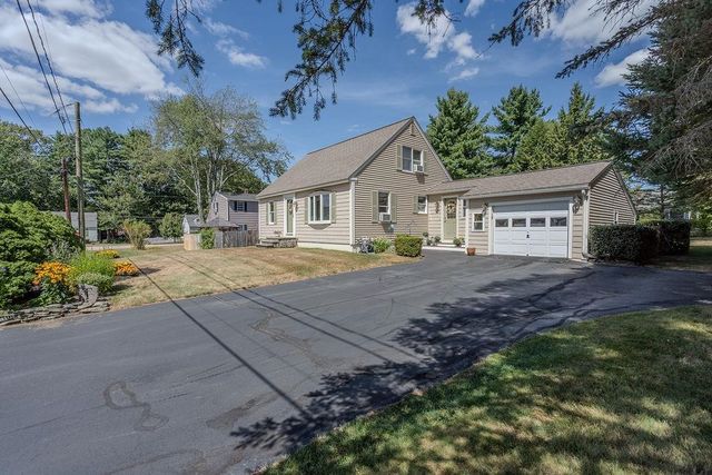 27 Hampshire Avenue, Rochester, NH 03867