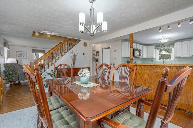 27 Hampshire Avenue, Rochester, NH 03867