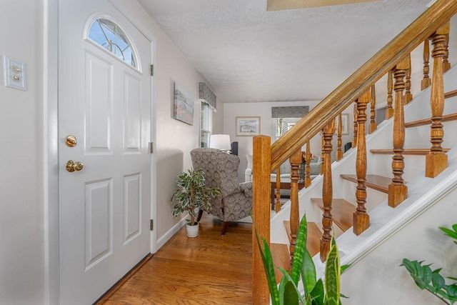 27 Hampshire Avenue, Rochester, NH 03867