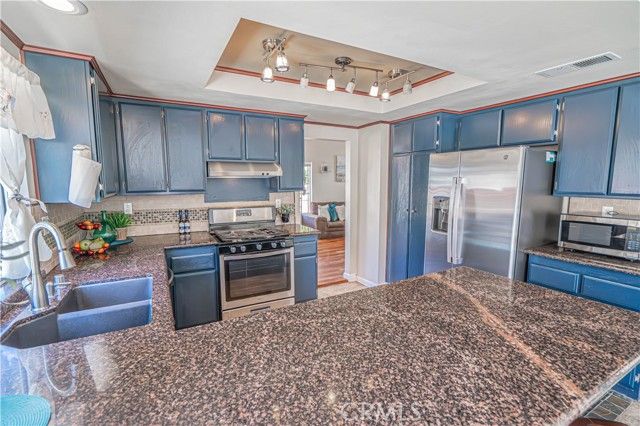 44515 Tarragon Drive, Lancaster, CA 93536