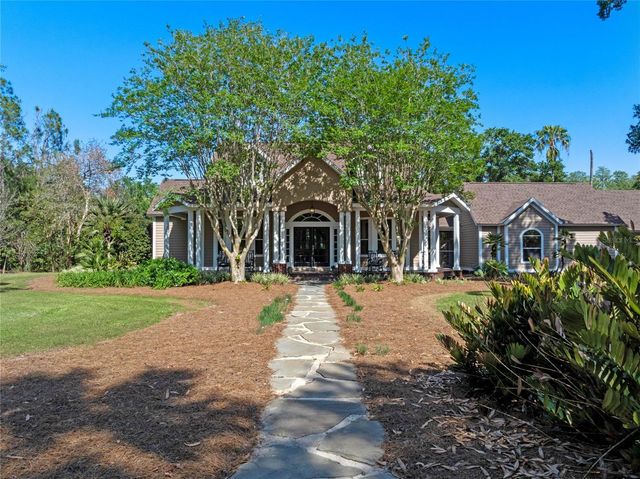 6037 LAKE ERIE ROAD, Groveland, FL 34736