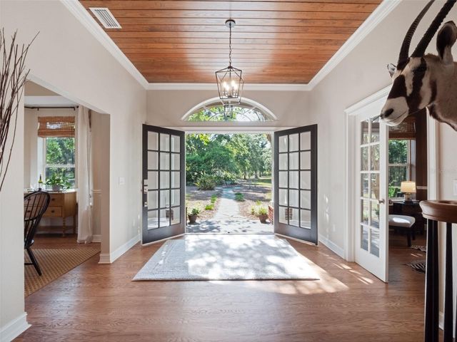 6037 LAKE ERIE ROAD, Groveland, FL 34736