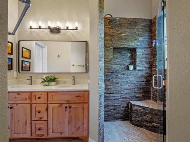 6037 LAKE ERIE ROAD, Groveland, FL 34736