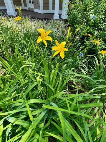 6037 LAKE ERIE ROAD, Groveland, FL 34736