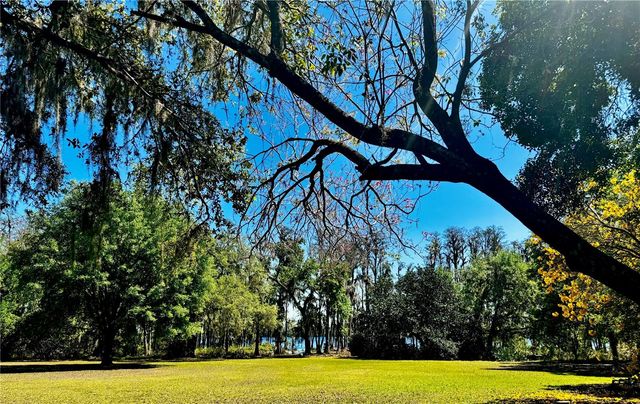 6037 LAKE ERIE ROAD, Groveland, FL 34736