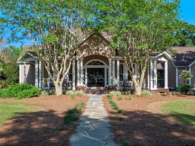 6037 LAKE ERIE ROAD, Groveland, FL 34736