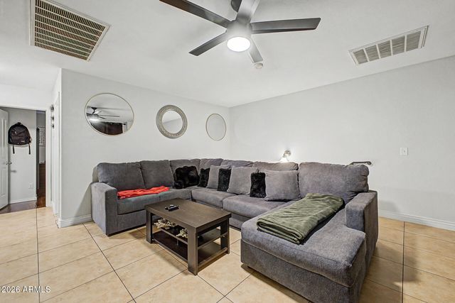 2165 S LUTHER Avenue, Mesa, AZ 85209