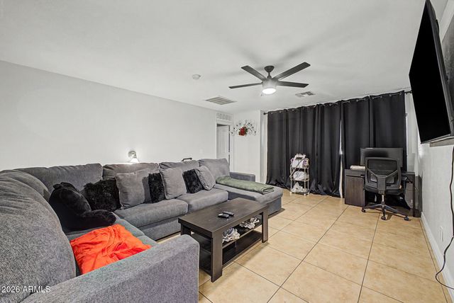 2165 S LUTHER Avenue, Mesa, AZ 85209