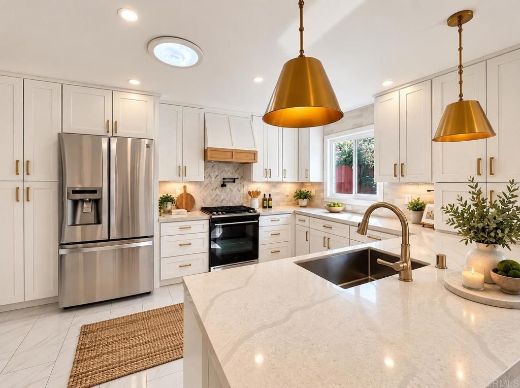 5911 Lake Murray Boulevard, La Mesa, CA 91941 — exterior