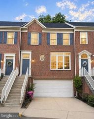 125 ROLAND CT SW, Vienna, VA 22180