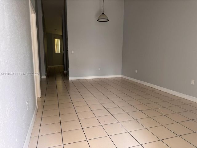 1663 SE 29th St 202, Homestead, FL 33035