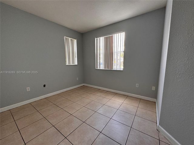 1663 SE 29th St 202, Homestead, FL 33035