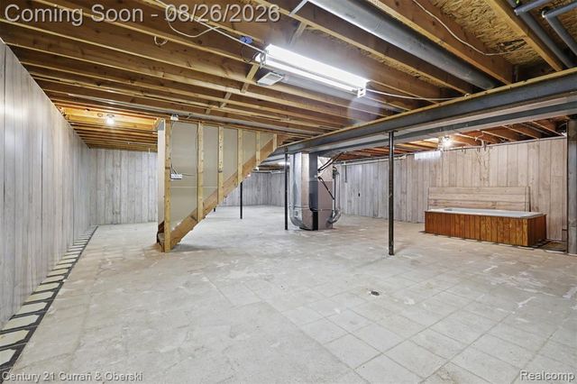 18227 Meridian Road, Grosse Ile, MI 48138