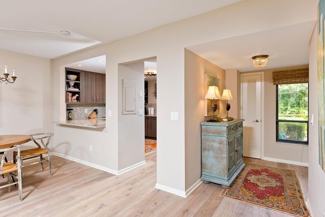 11397 Pond View Drive E102, Wellington, FL 33414