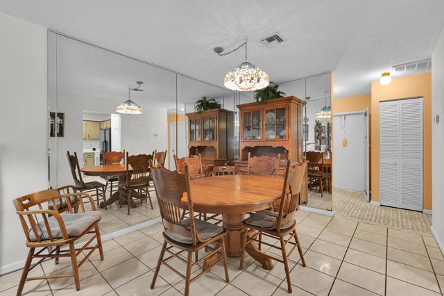 515 Ponderosa Drive 42a, Fort Pierce, FL 34982