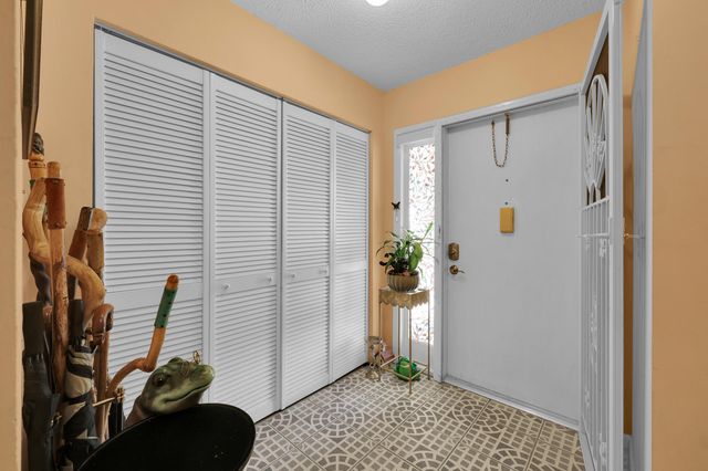515 Ponderosa Drive 42a, Fort Pierce, FL 34982