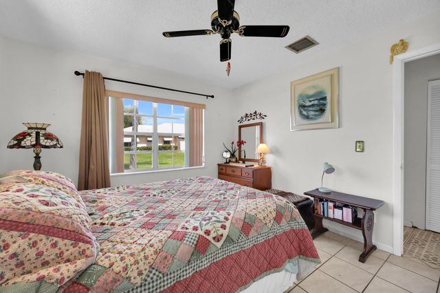 515 Ponderosa Drive 42a, Fort Pierce, FL 34982