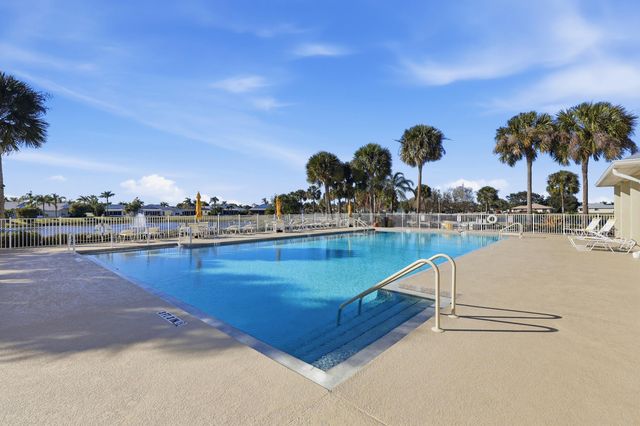 515 Ponderosa Drive 42a, Fort Pierce, FL 34982