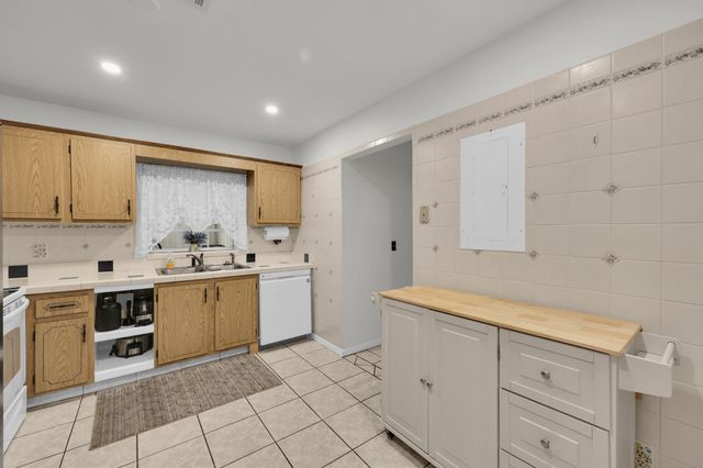 515 Ponderosa Drive 42a, Fort Pierce, FL 34982