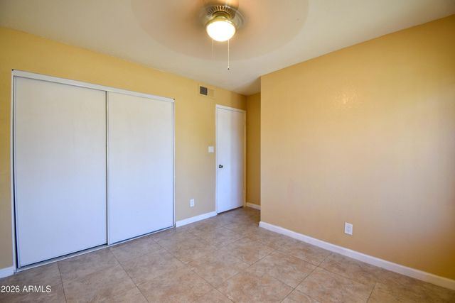 6525 W Mercer Lane, Glendale, AZ 85304