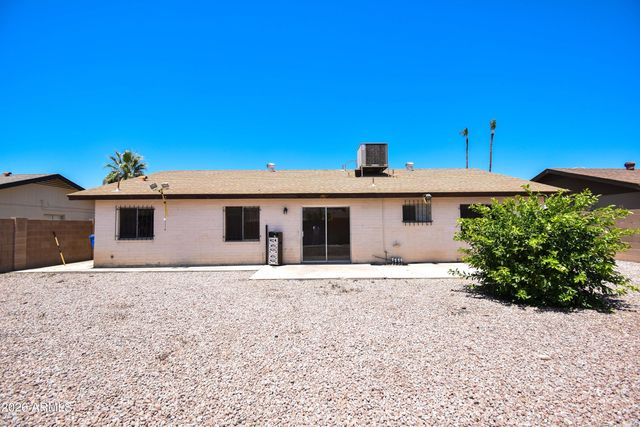 6525 W Mercer Lane, Glendale, AZ 85304