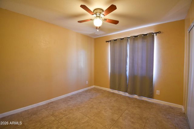 6525 W Mercer Lane, Glendale, AZ 85304