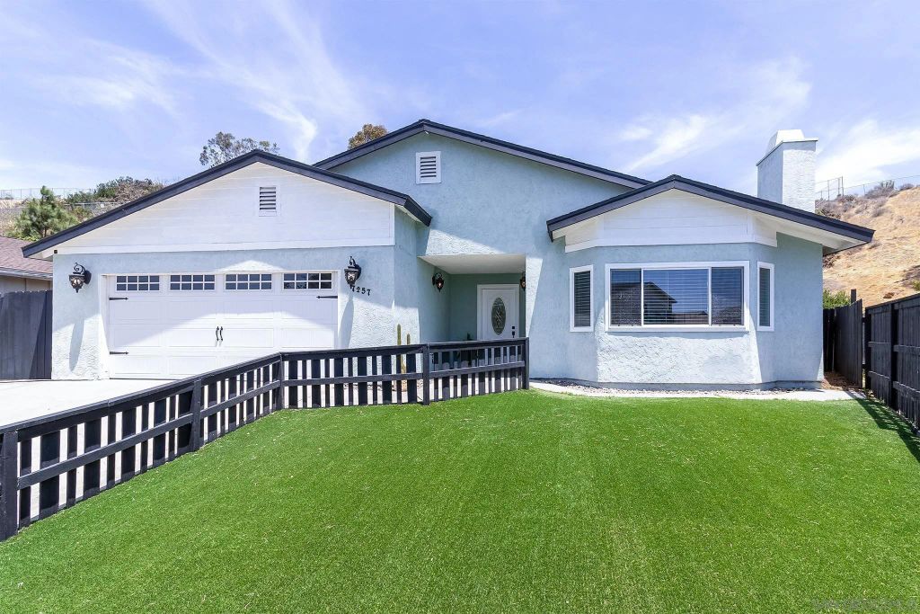 7257 Latrobe, San Diego, CA 92139