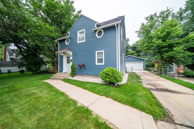 1516 5th Street SW, Rochester, MN 55902