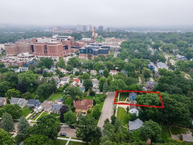 1516 5th Street SW, Rochester, MN 55902