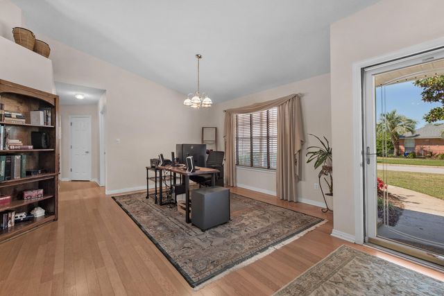 1945 Jessica Way, Navarre, FL 32566