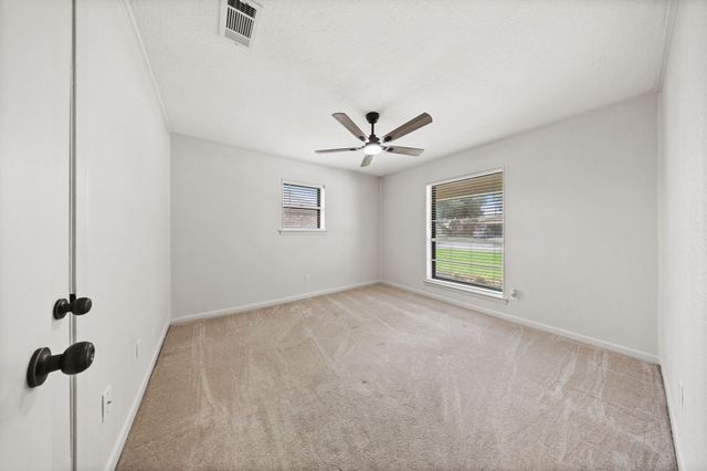 3306 Bonnie Lea Street, Greenville, TX 75402
