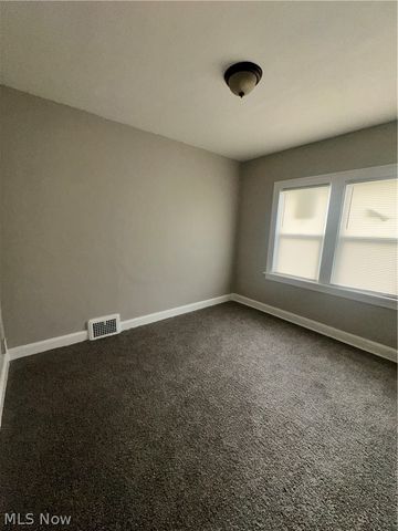 1842 Colonnade Road UP, Cleveland, OH 44112