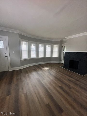 1842 Colonnade Road UP, Cleveland, OH 44112