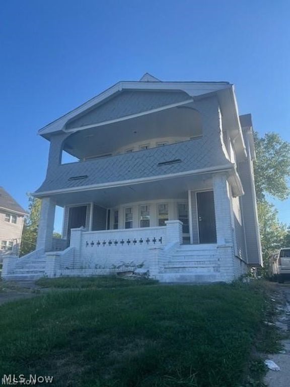 1842 Colonnade Road UP, Cleveland, OH 44112