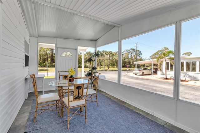 94 ANNE BONNY CIRCLE, Nokomis, FL 34275