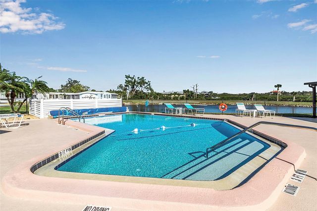 94 ANNE BONNY CIRCLE, Nokomis, FL 34275