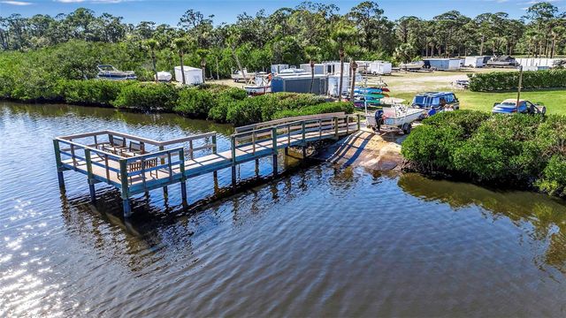 94 ANNE BONNY CIRCLE, Nokomis, FL 34275