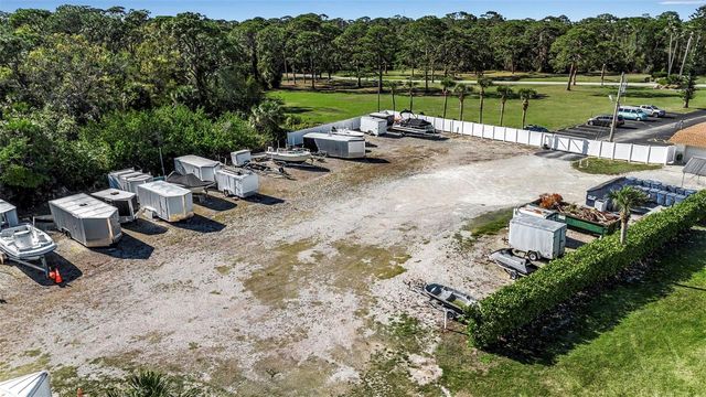 94 ANNE BONNY CIRCLE, Nokomis, FL 34275