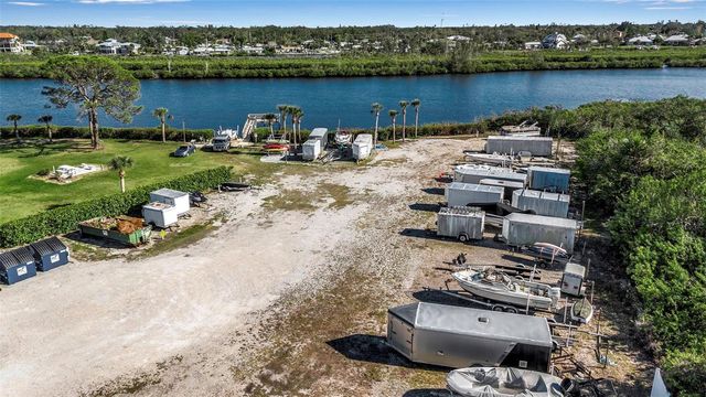 94 ANNE BONNY CIRCLE, Nokomis, FL 34275