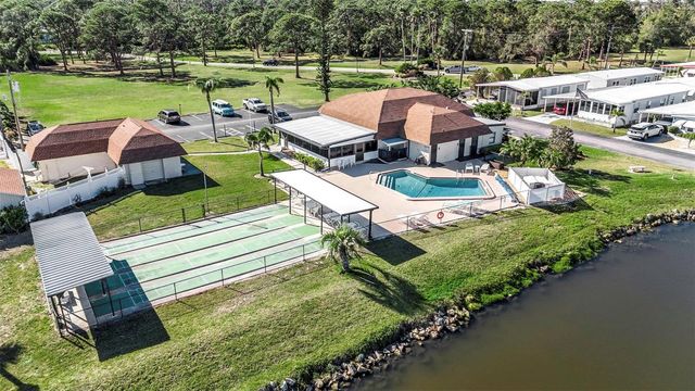 94 ANNE BONNY CIRCLE, Nokomis, FL 34275
