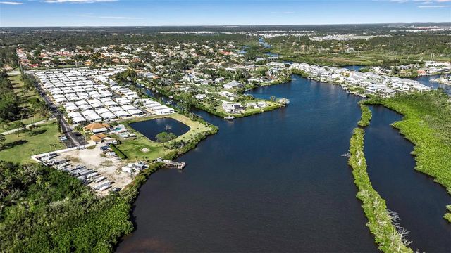 94 ANNE BONNY CIRCLE, Nokomis, FL 34275