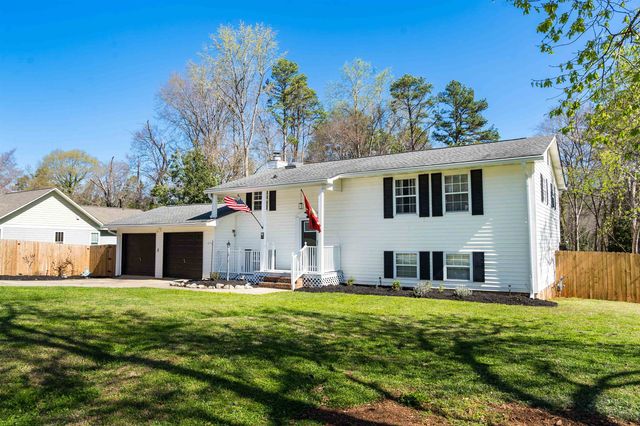 135 Salem Street, Spartanburg, SC 29302