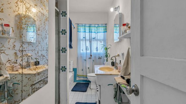 4267 E Sunny Dunes Road, Palm Springs, CA 92264