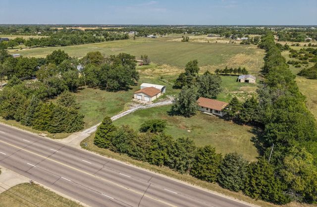 15120 E 63rd St S, Derby, KS 67037