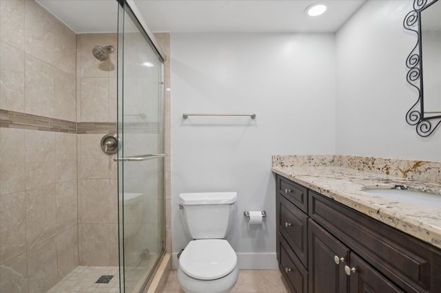 250 Jacaranda Drive 408, Plantation, FL 33324