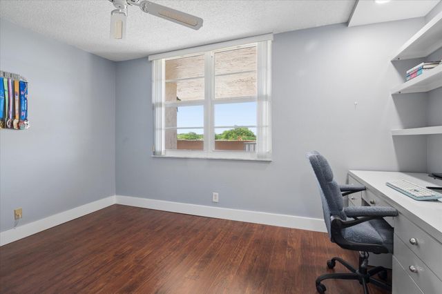 250 Jacaranda Drive 408, Plantation, FL 33324