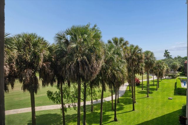 250 Jacaranda Drive 408, Plantation, FL 33324
