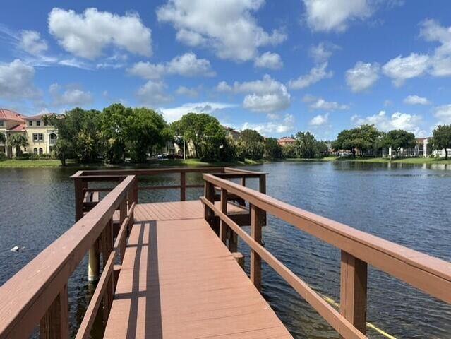 250 Jacaranda Drive 408, Plantation, FL 33324