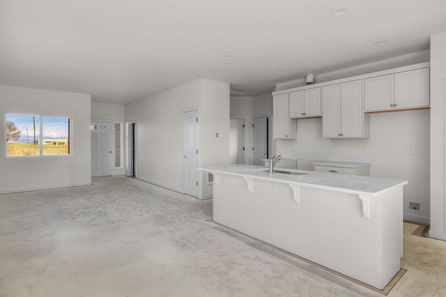 518 SW 6th Street Lot 1, Metolius, OR 97741